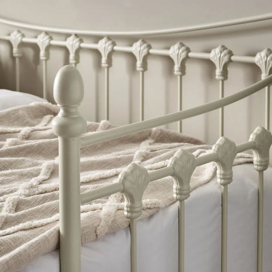 Versailles Day Bed by Julian Bowen