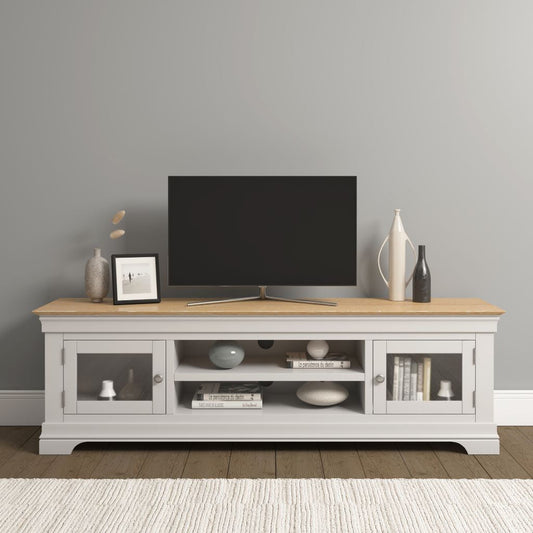 Bordeaux Ivory TV Unit Room