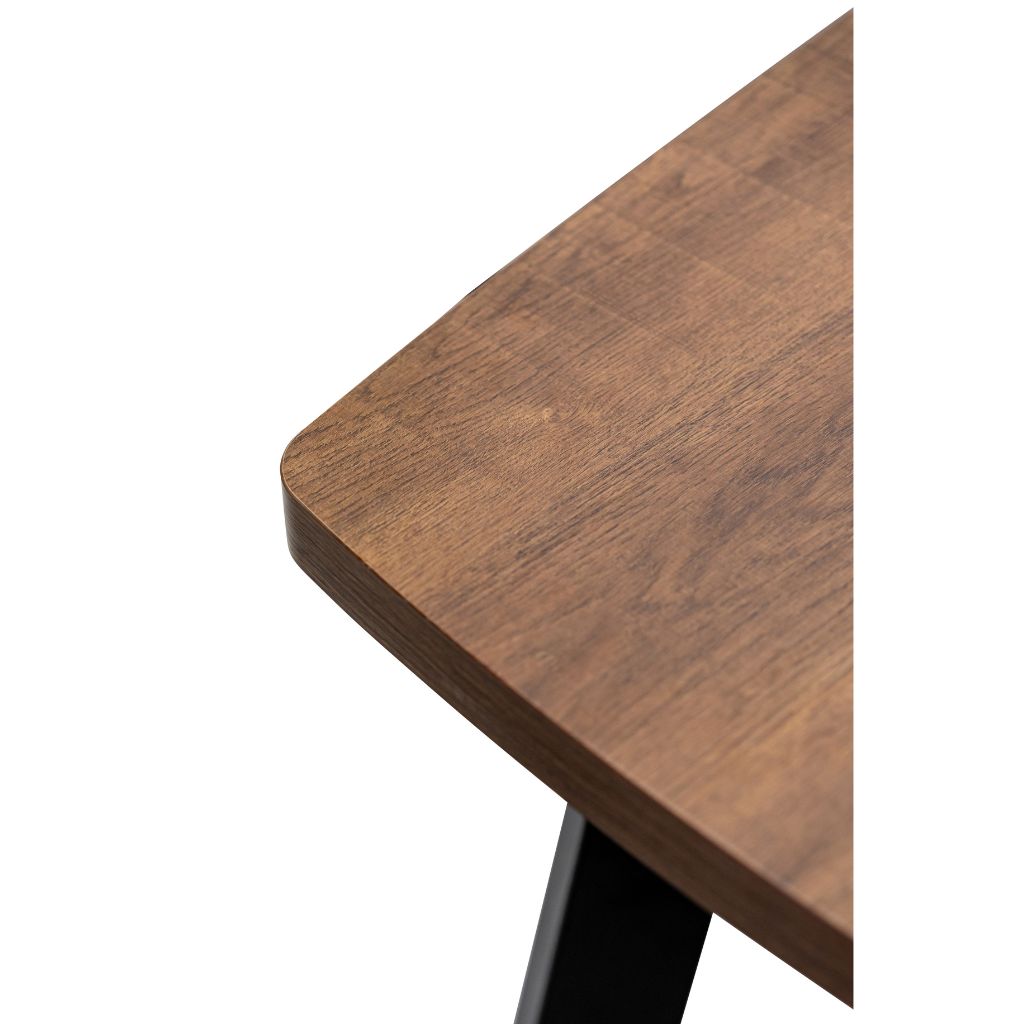 Panni 1.6m Dark Oak Dining Table Edge