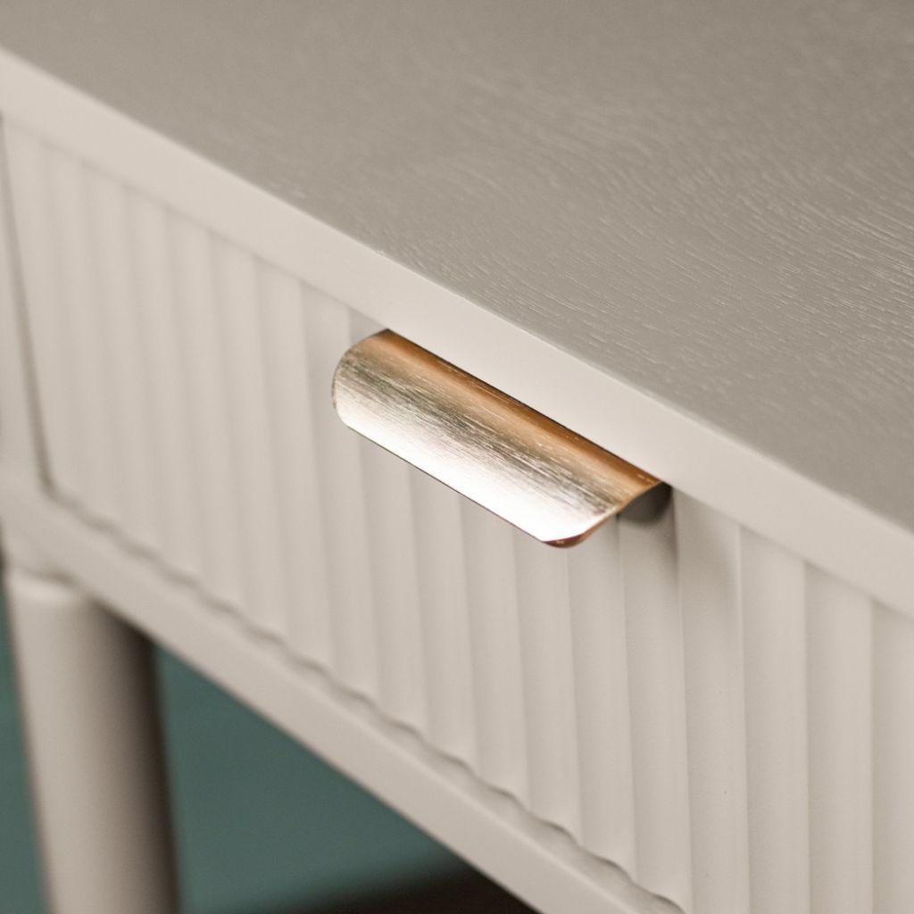 Parson 1 Drawer End Table Handle
