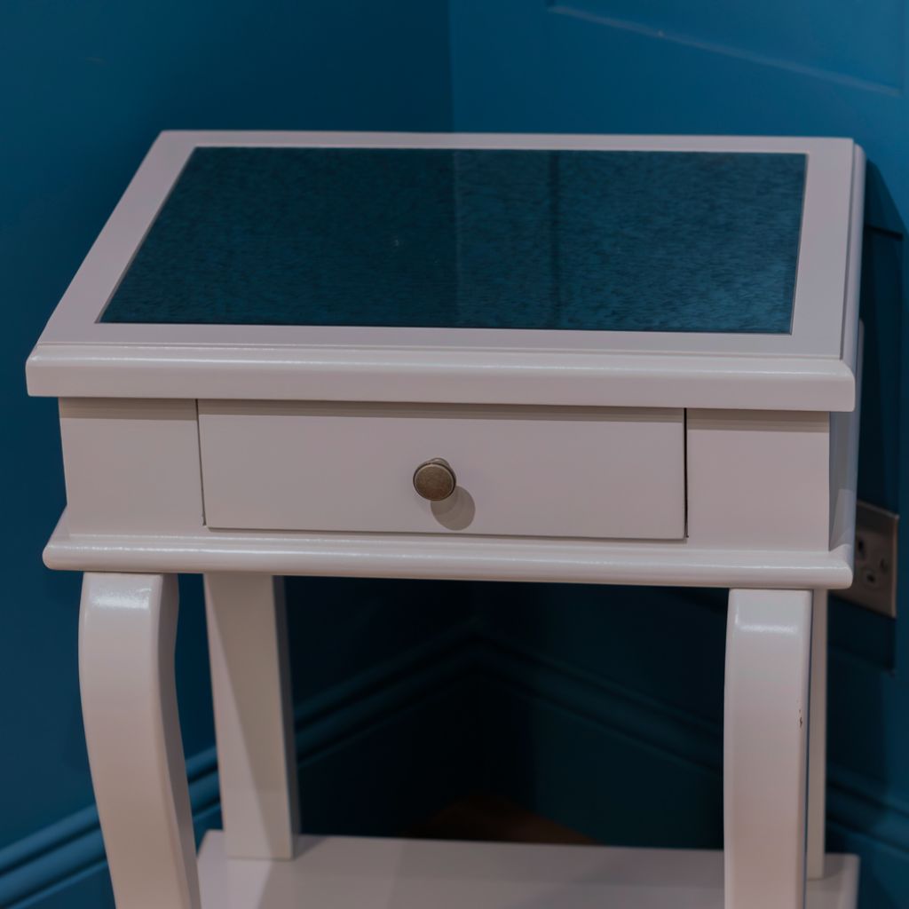 Scroll Grey 1-Drawer Mirrored Top