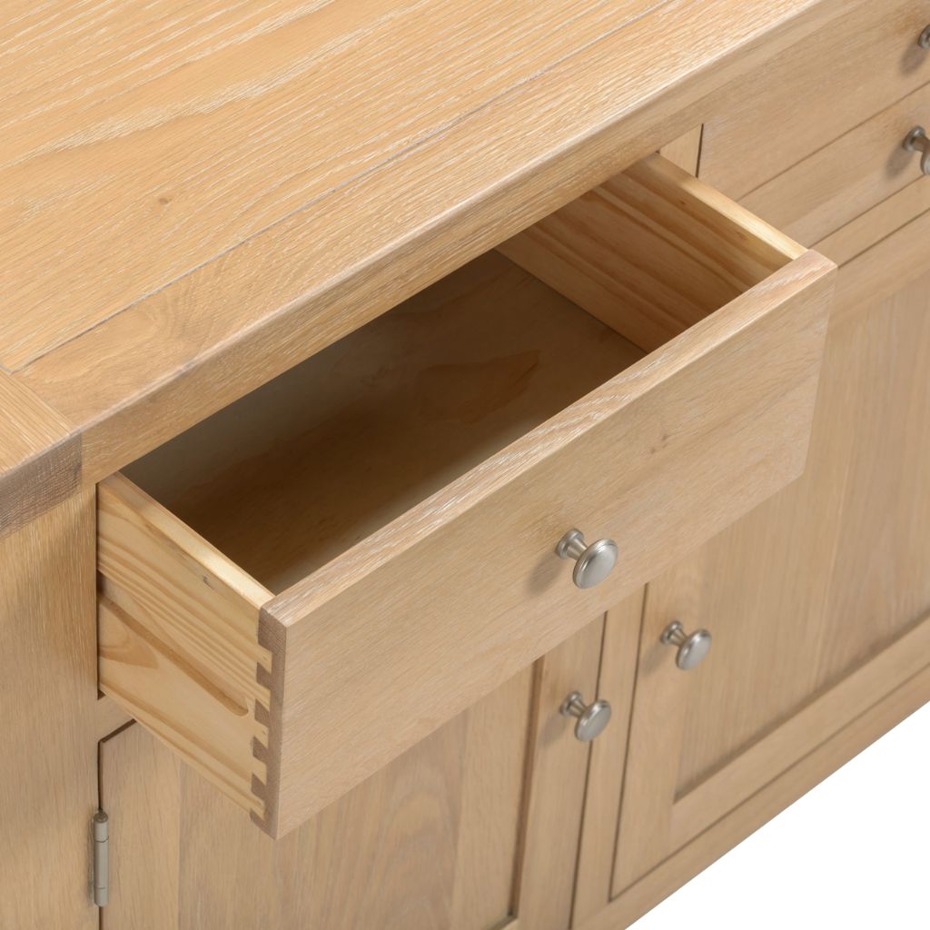 Windsor Natural Oak 3 Door 3 Drawer Sideboard Drawer